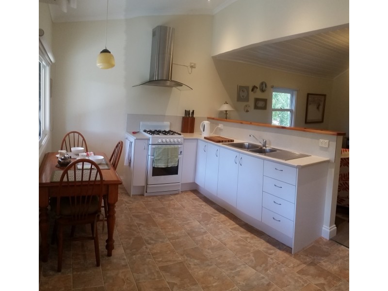 12 Sheehan Street, Castlemaine VIC 3450