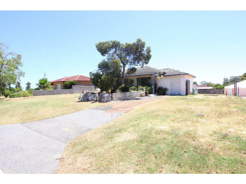 15 Bitton Street, Hamilton Hill WA 6163