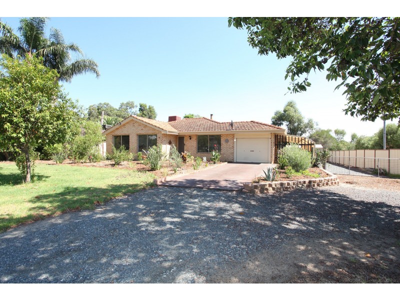 18 Wendowie Place, Serpentine WA 6125