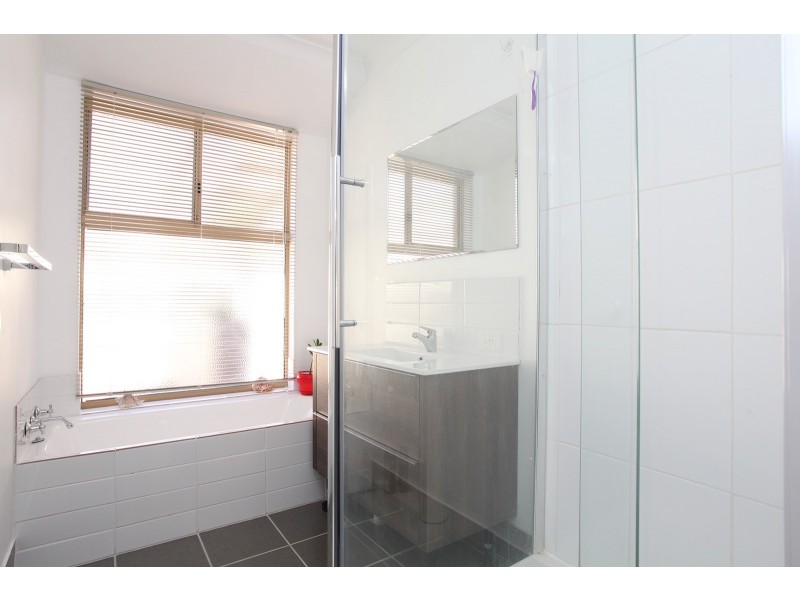 18 Wendowie Place, Serpentine WA 6125