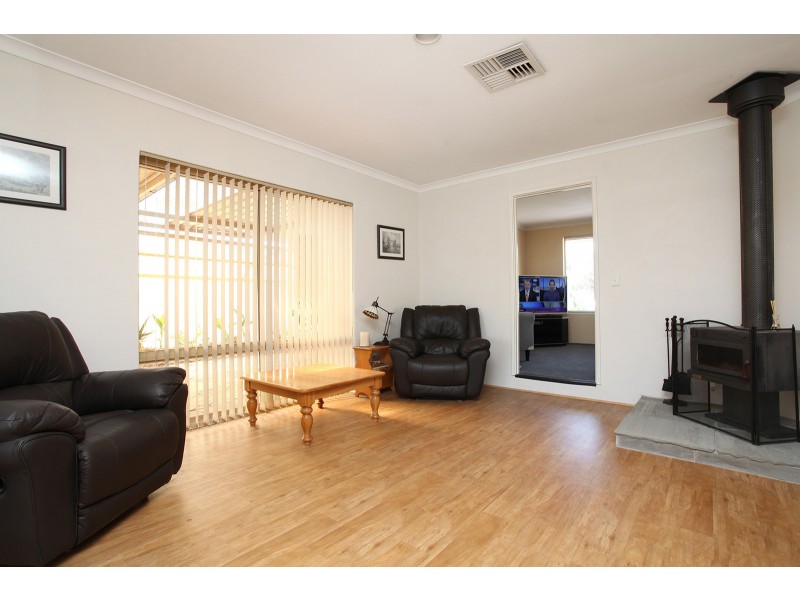 18 Wendowie Place, Serpentine WA 6125