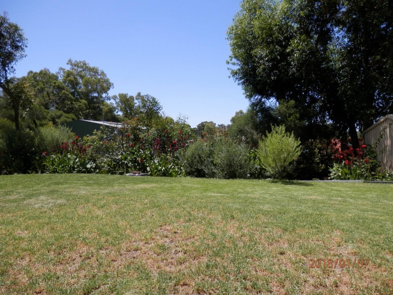 18 Wendowie Place, Serpentine WA 6125