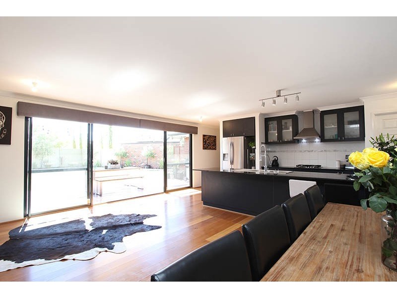 26 Januk Turn, South Guildford WA 6055