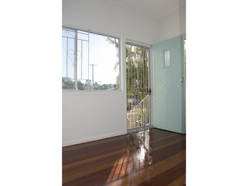 90 Russell St, Maryborough QLD 4650