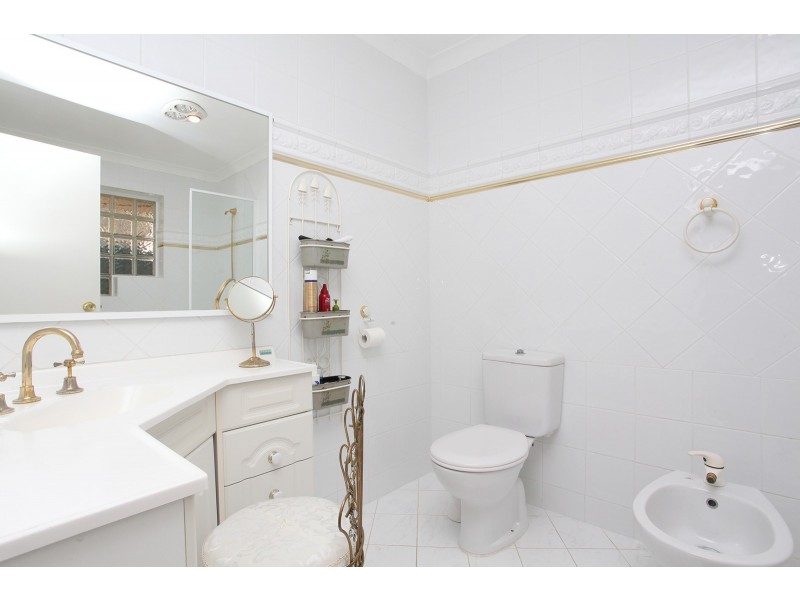 14 Lakeview Place, Bibra Lake WA 6163