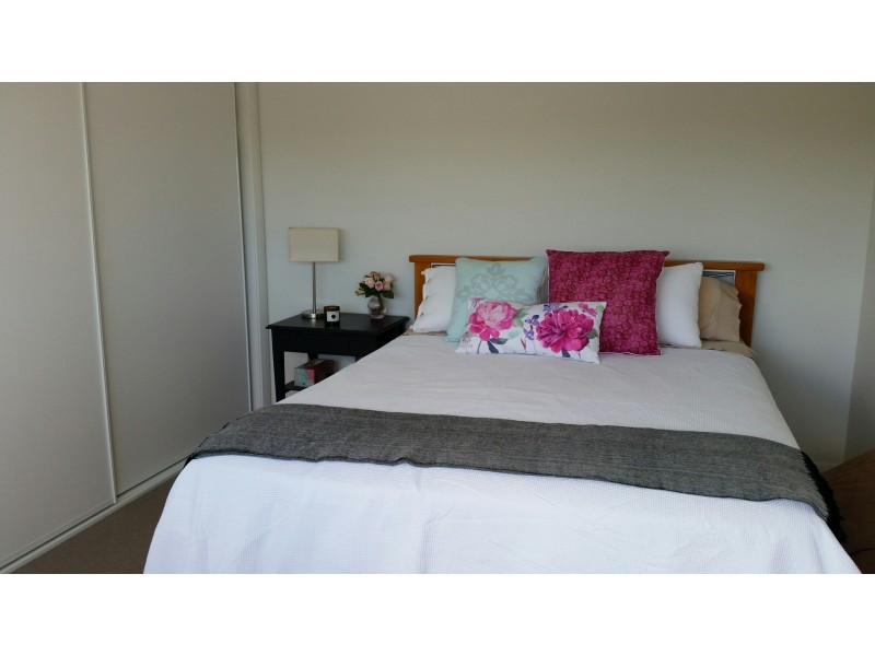 1/11 White St, East Gosford NSW 2250