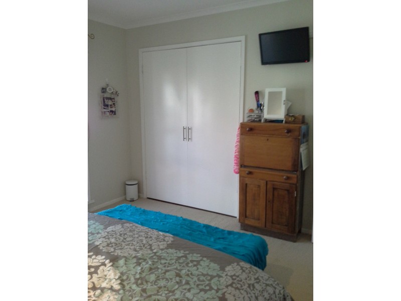 13 Gordon Street, Heyfield VIC 3858