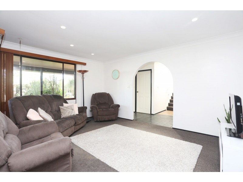 47 Horseshoe Circuit, St Clair NSW 2759