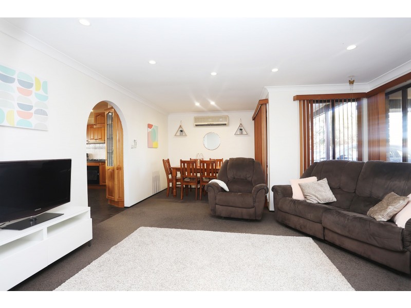 47 Horseshoe Circuit, St Clair NSW 2759