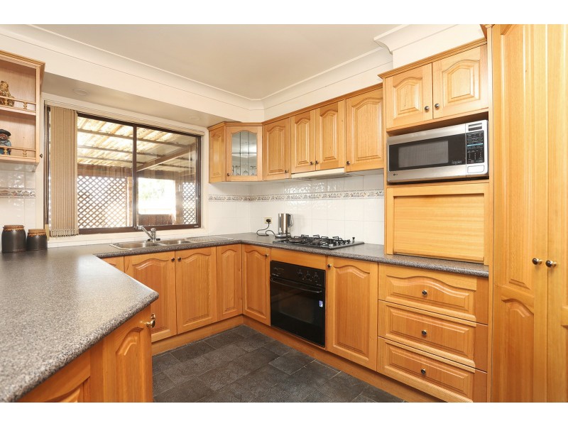 47 Horseshoe Circuit, St Clair NSW 2759