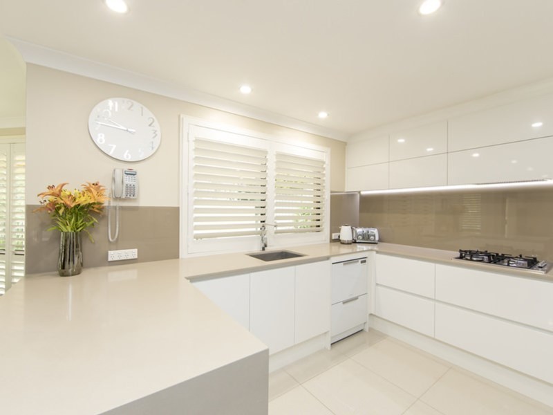 1 Hebrides Road, Fletcher NSW 2287