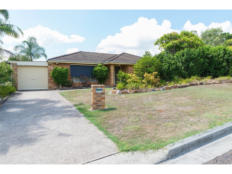 21 Beaton Avenue, Raymond Terrace NSW 2324