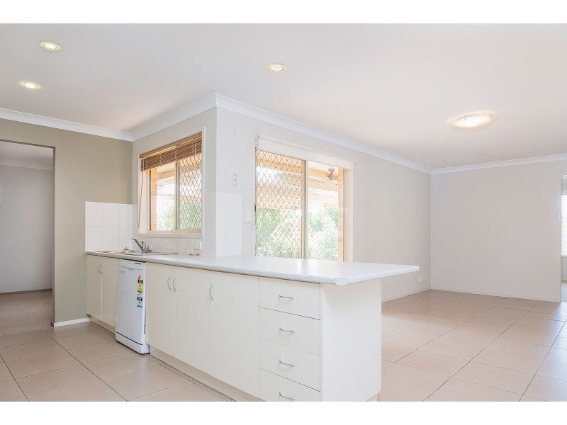 21 Beaton Avenue, Raymond Terrace NSW 2324