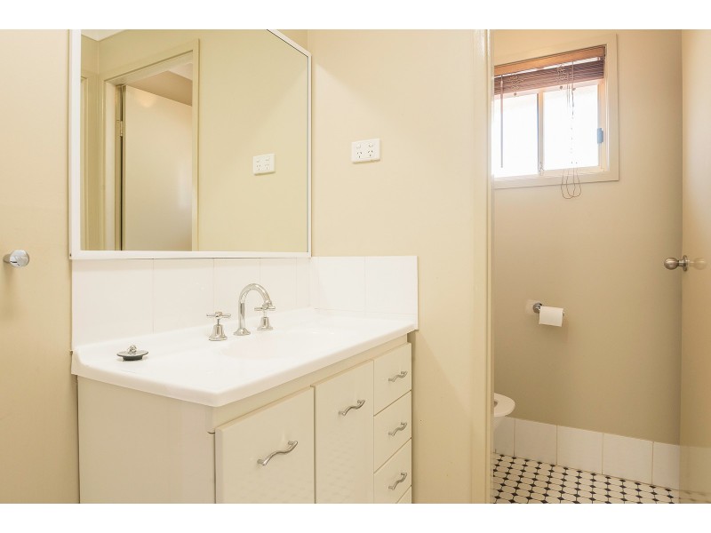 21 Beaton Avenue, Raymond Terrace NSW 2324