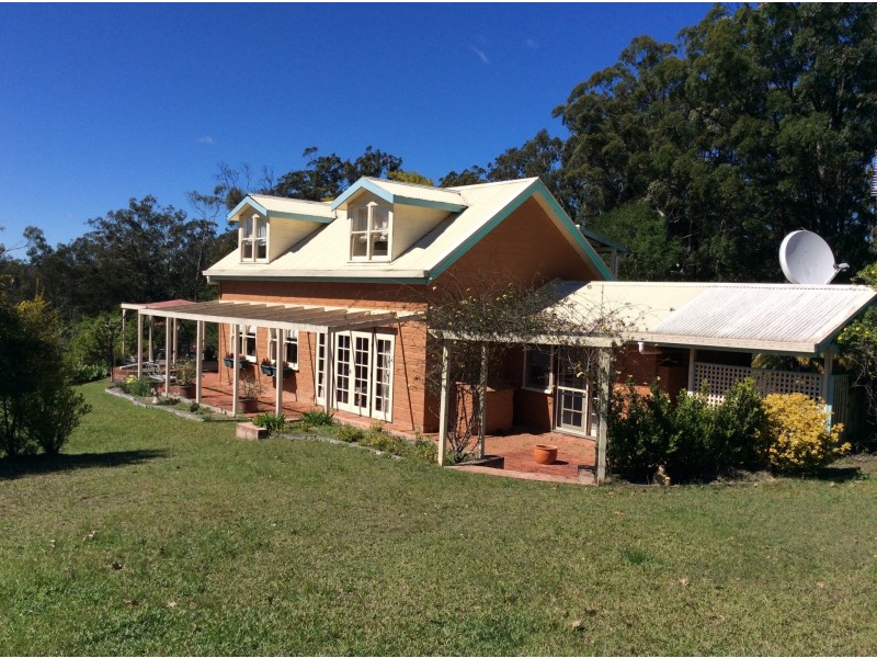 395 Pipers Creek Road, Dondingalong NSW 2440