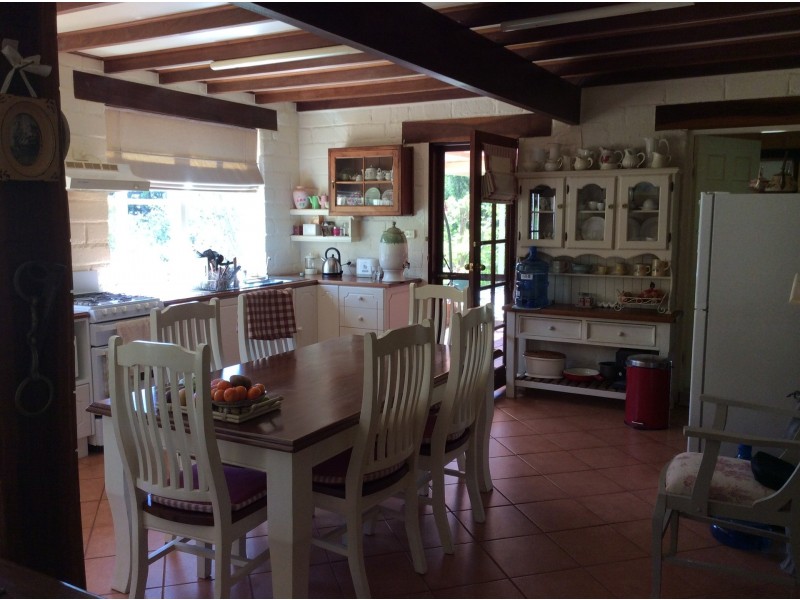 395 Pipers Creek Road, Dondingalong NSW 2440