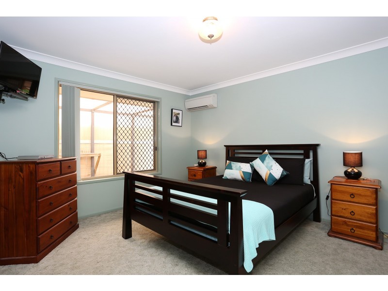 17 Honeydew Crescent, Taigum QLD 4018