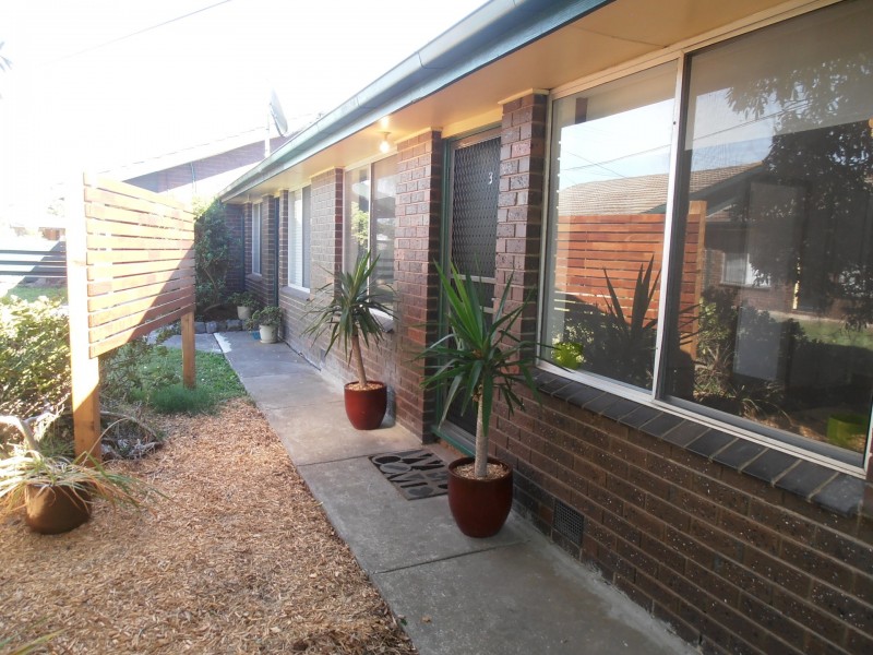 3/35 Longley Street, Alfredton VIC 3350