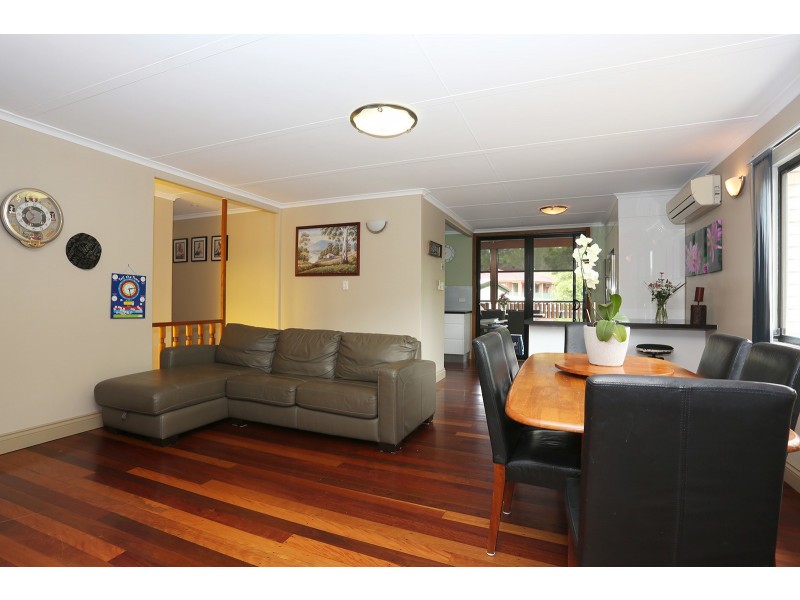 Ferny Grove QLD 4055