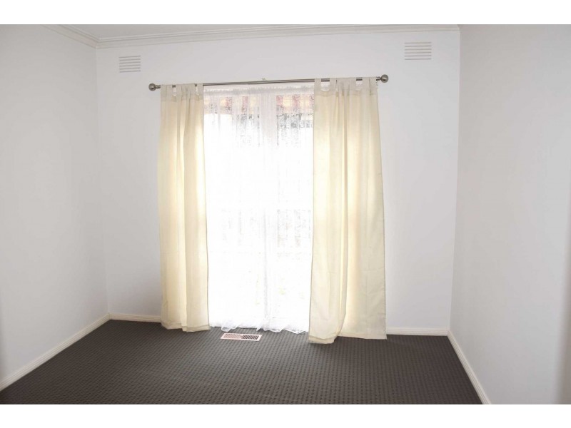 27 Glenifer Avenue, Scoresby VIC 3179