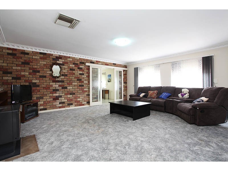 40 Talbot Road, Swan View WA 6056