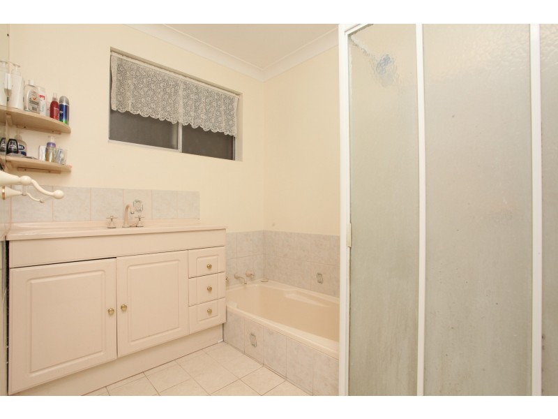 40 Talbot Road, Swan View WA 6056