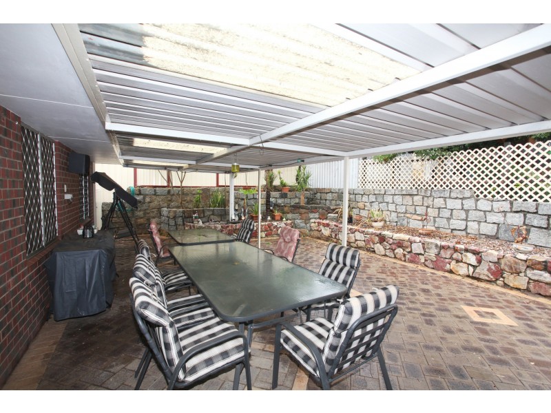 40 Talbot Road, Swan View WA 6056