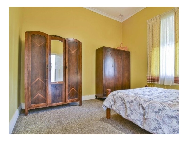 241 Ninth Avenue, Inglewood WA 6052