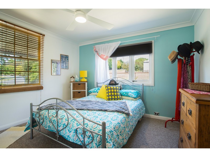 22-24 Havelock Street, Adelong NSW 2729