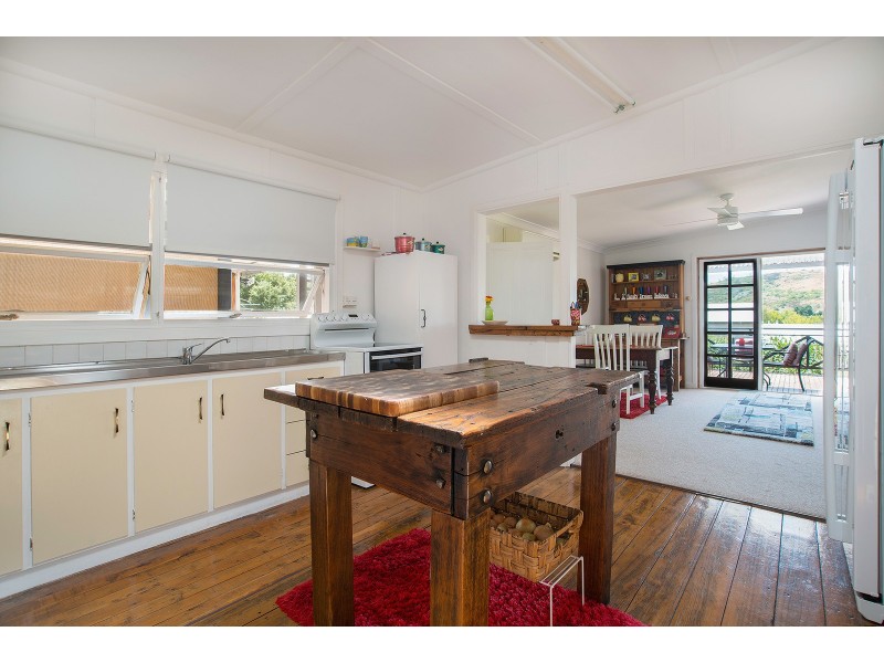 22-24 Havelock Street, Adelong NSW 2729