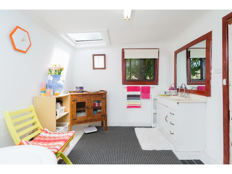 22-24 Havelock Street, Adelong NSW 2729