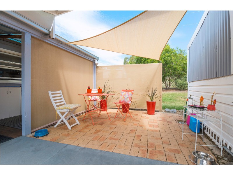 22-24 Havelock Street, Adelong NSW 2729