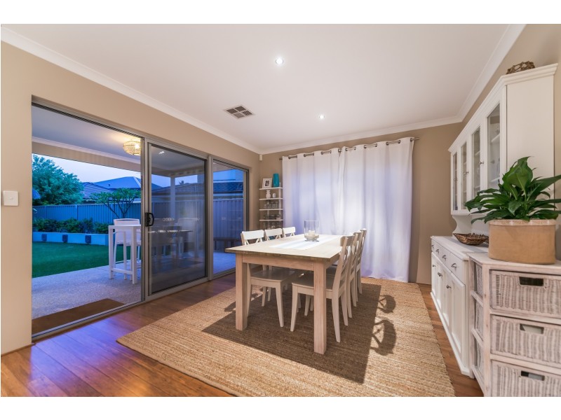 42 Veronica Parkway, Stirling WA 6021