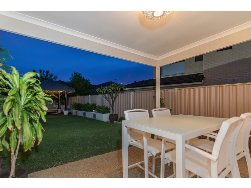 42 Veronica Parkway, Stirling WA 6021