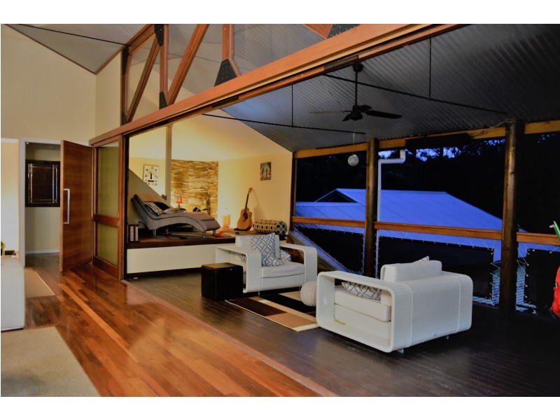 26 Grove Creek Close, Reedy Creek QLD 4227