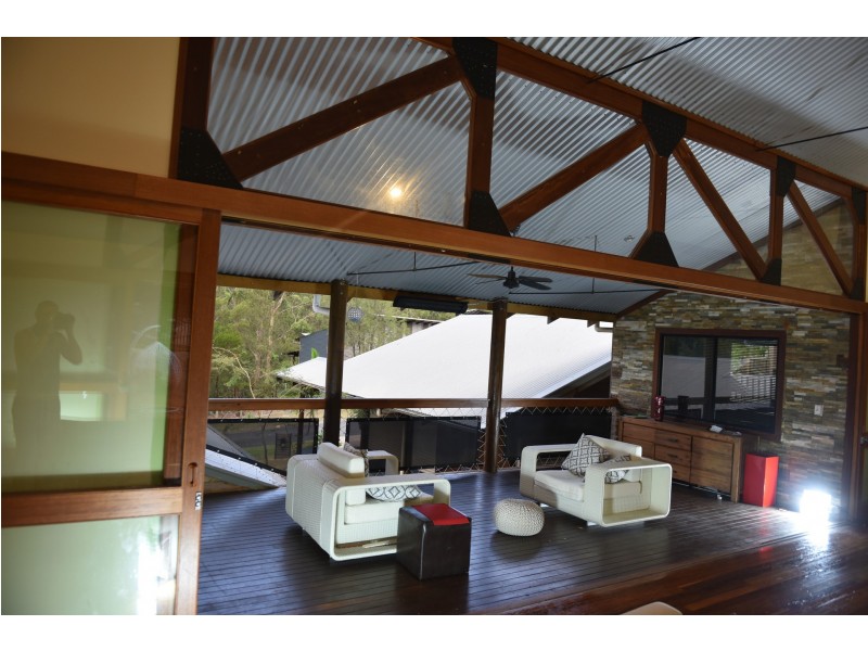 26 Grove Creek Close, Reedy Creek QLD 4227