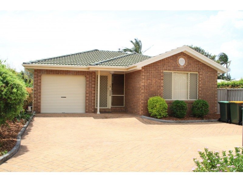 2/60 Ridge Street, Merewether NSW 2291