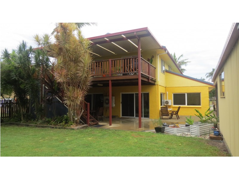 11 Rosewood Avenue, Cabarita Beach NSW 2488