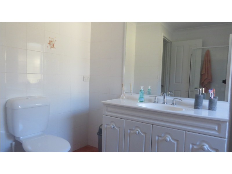 11 Rosewood Avenue, Cabarita Beach NSW 2488