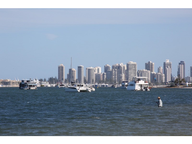 2/458 Marine Parade, Biggera Waters QLD 4216