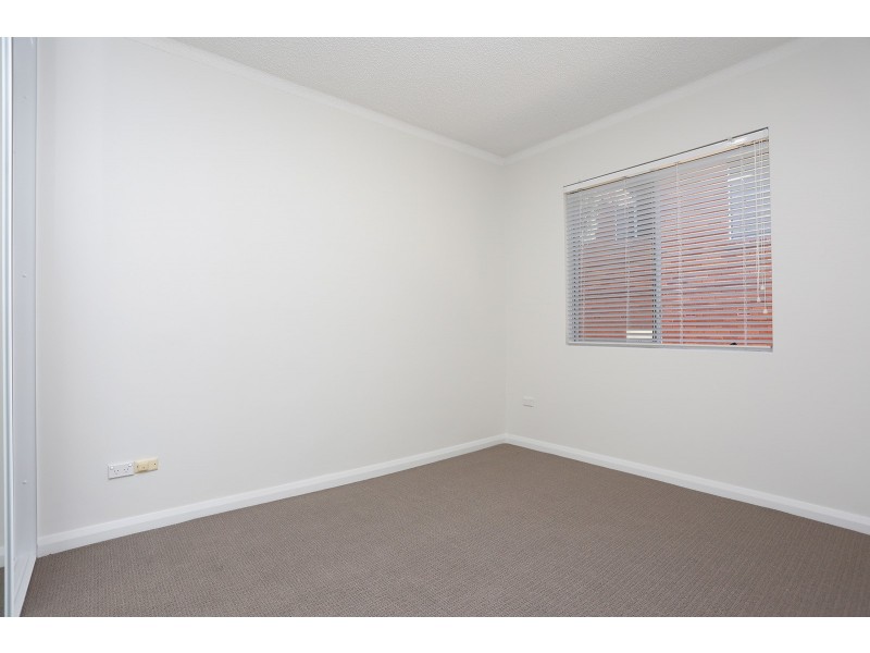 2/4 Rossi Street, South Hurstville NSW 2221