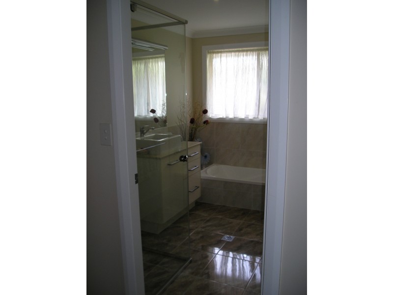 8 MADDEN PLACE, Cumbalum NSW 2478