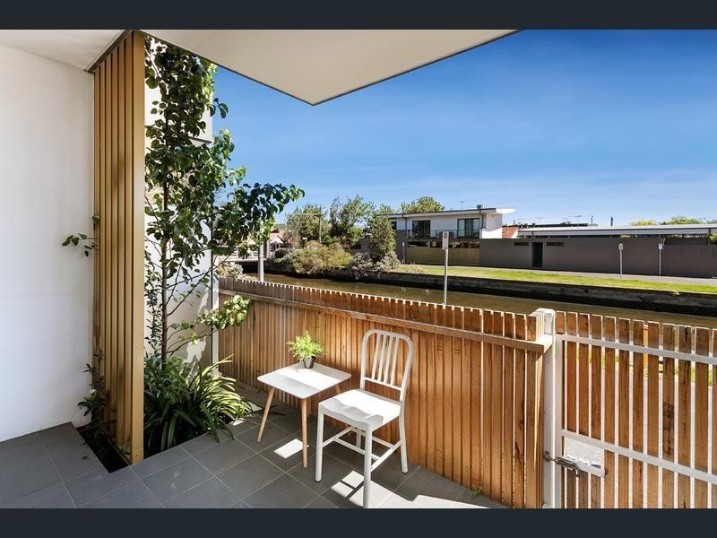 8/356 Barkly Street, Elwood VIC 3184