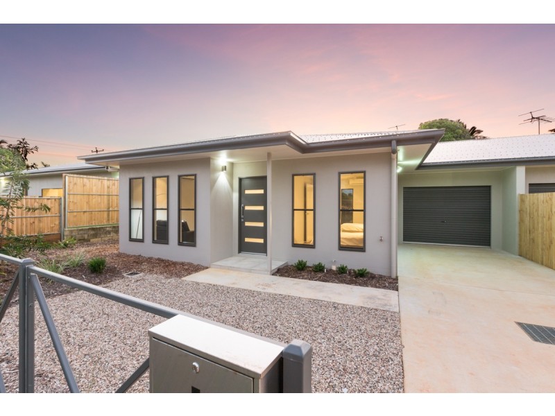 2/11 Palm Avenue, Coconuts QLD 4860