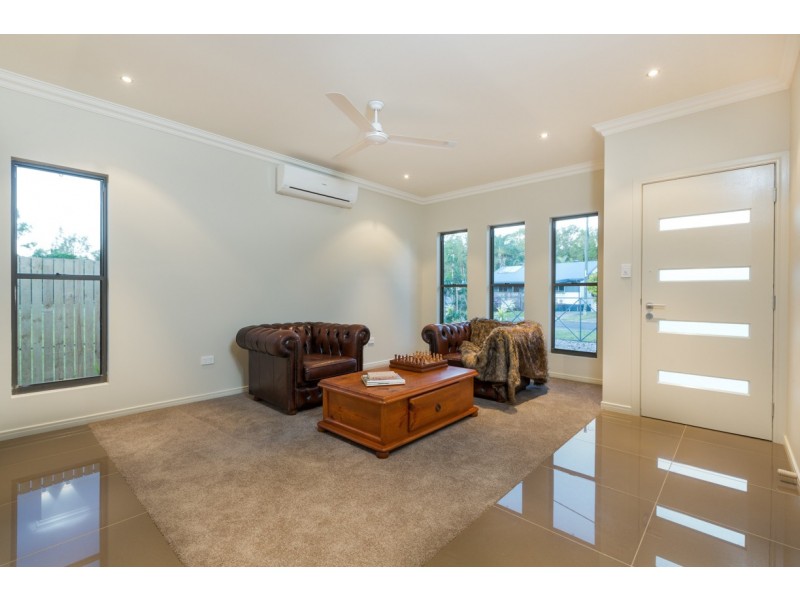 3/11 Palm Avenue, Coconuts QLD 4860