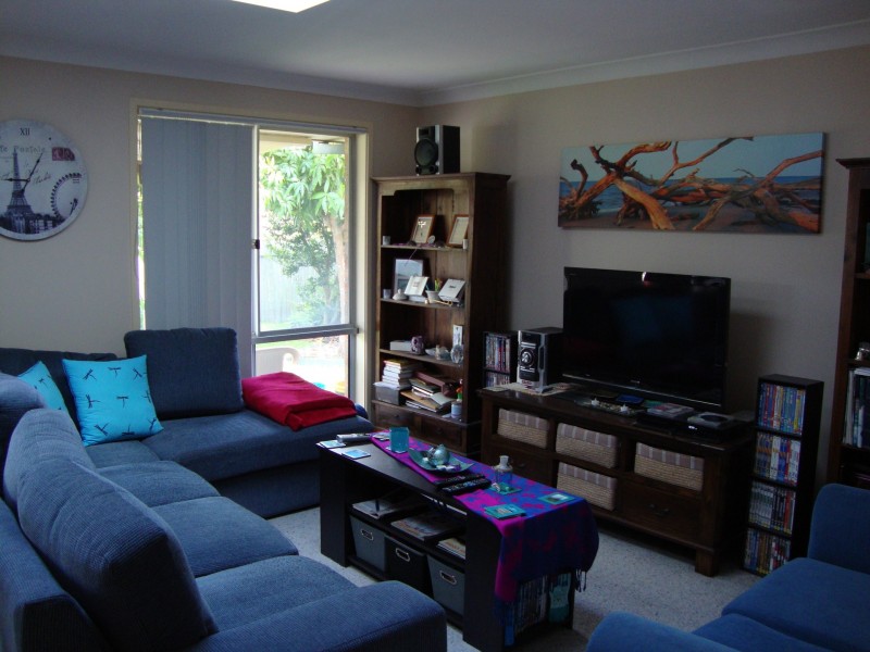 8 Tasman Court, Caves Beach NSW 2281