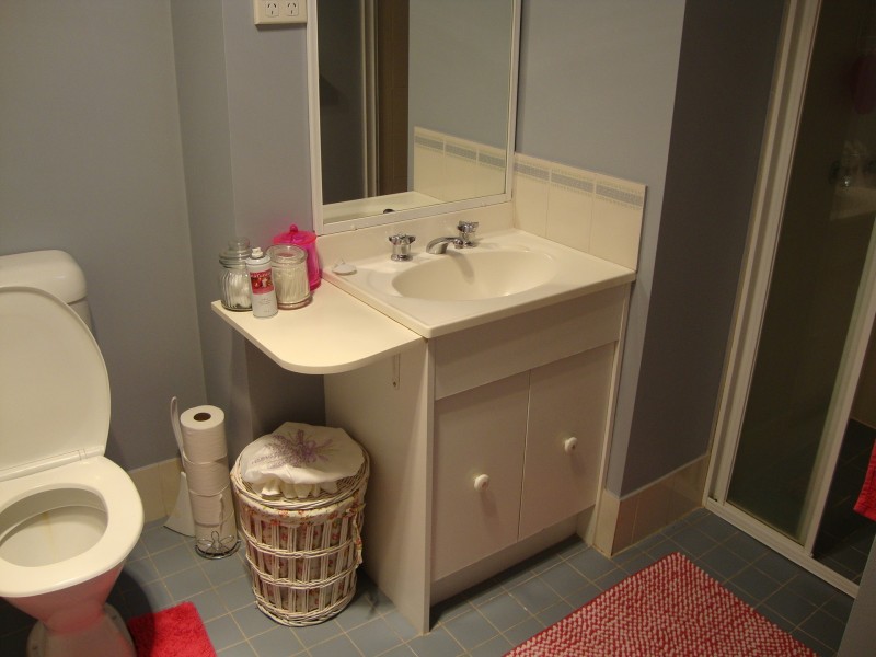 8 Tasman Court, Caves Beach NSW 2281