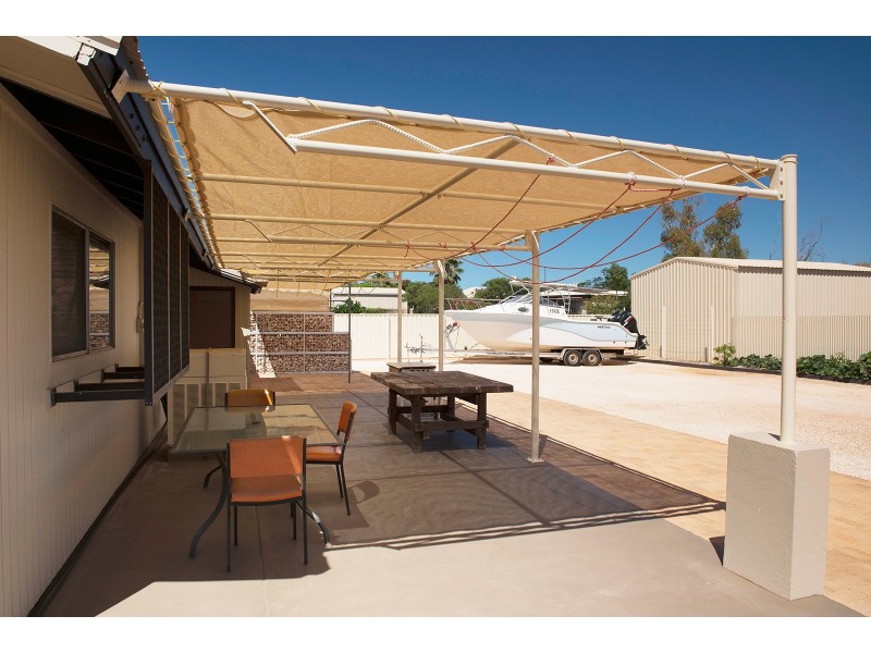 5 Stokes-Hughes St, Exmouth WA 6707