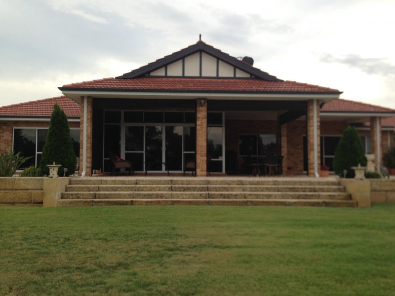 19 Bevan Loop, Roelands WA 6226