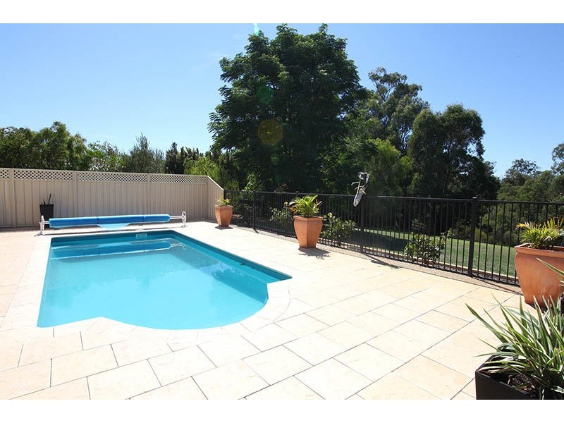 19 Bevan Loop, Roelands WA 6226